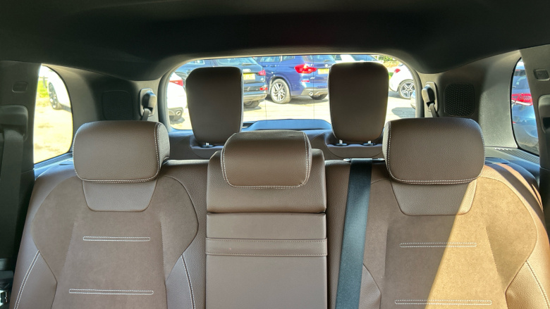 Mercedes-Benz GLB 220d 4Matic AMG Line Premium 5dr 8G-Tronic Diesel Estate